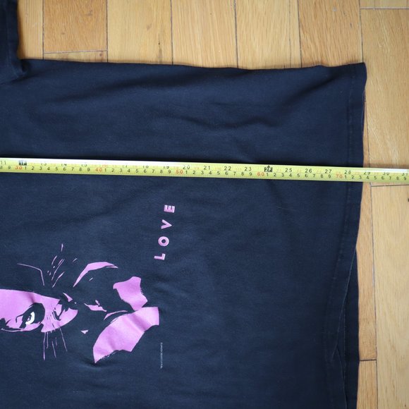 Vintage 2000 Dark Victory Love Catwoman Graphitti Graphic Black T Shirt,… - Picture 12 of 13